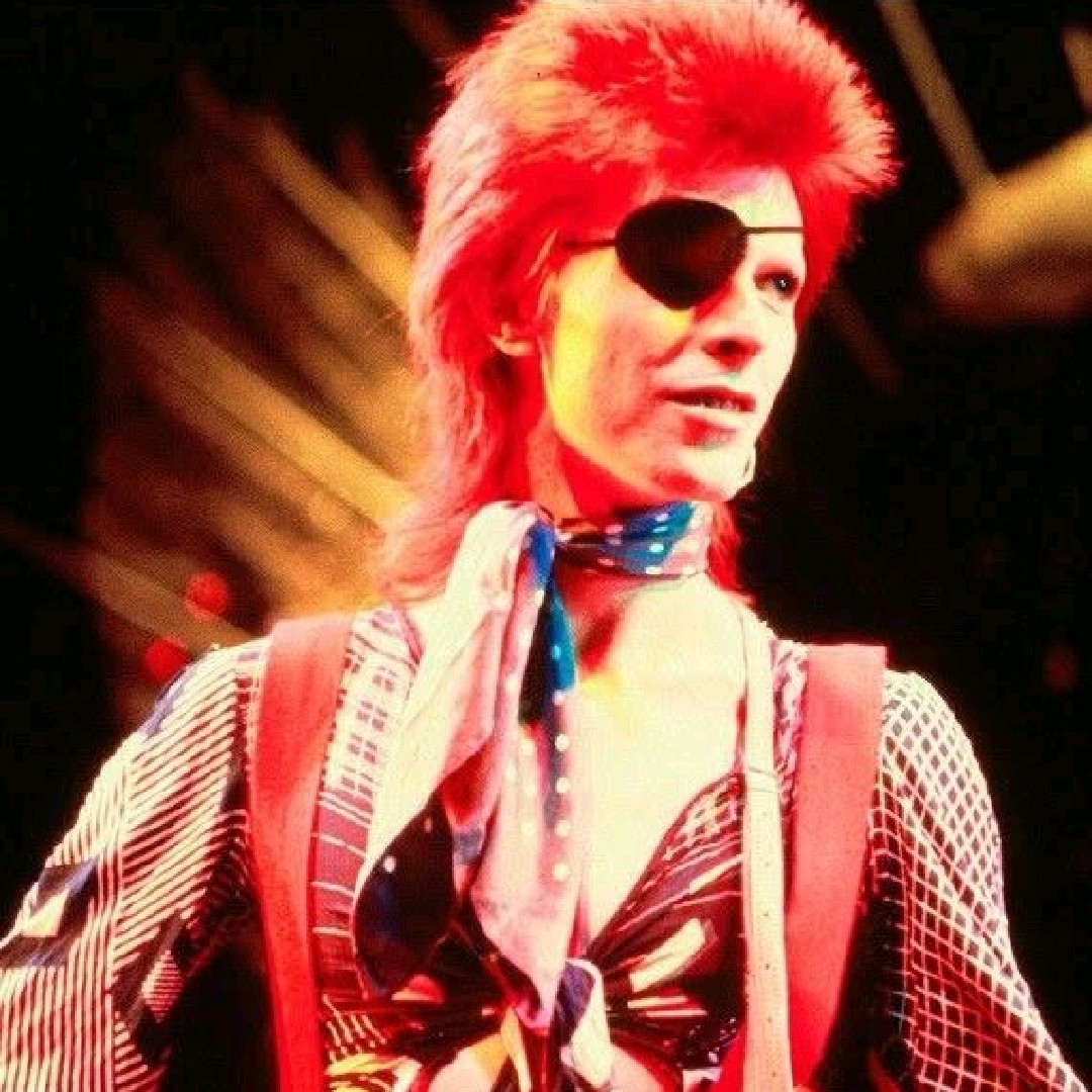 ⭐️Il0veDavidBowie🎸