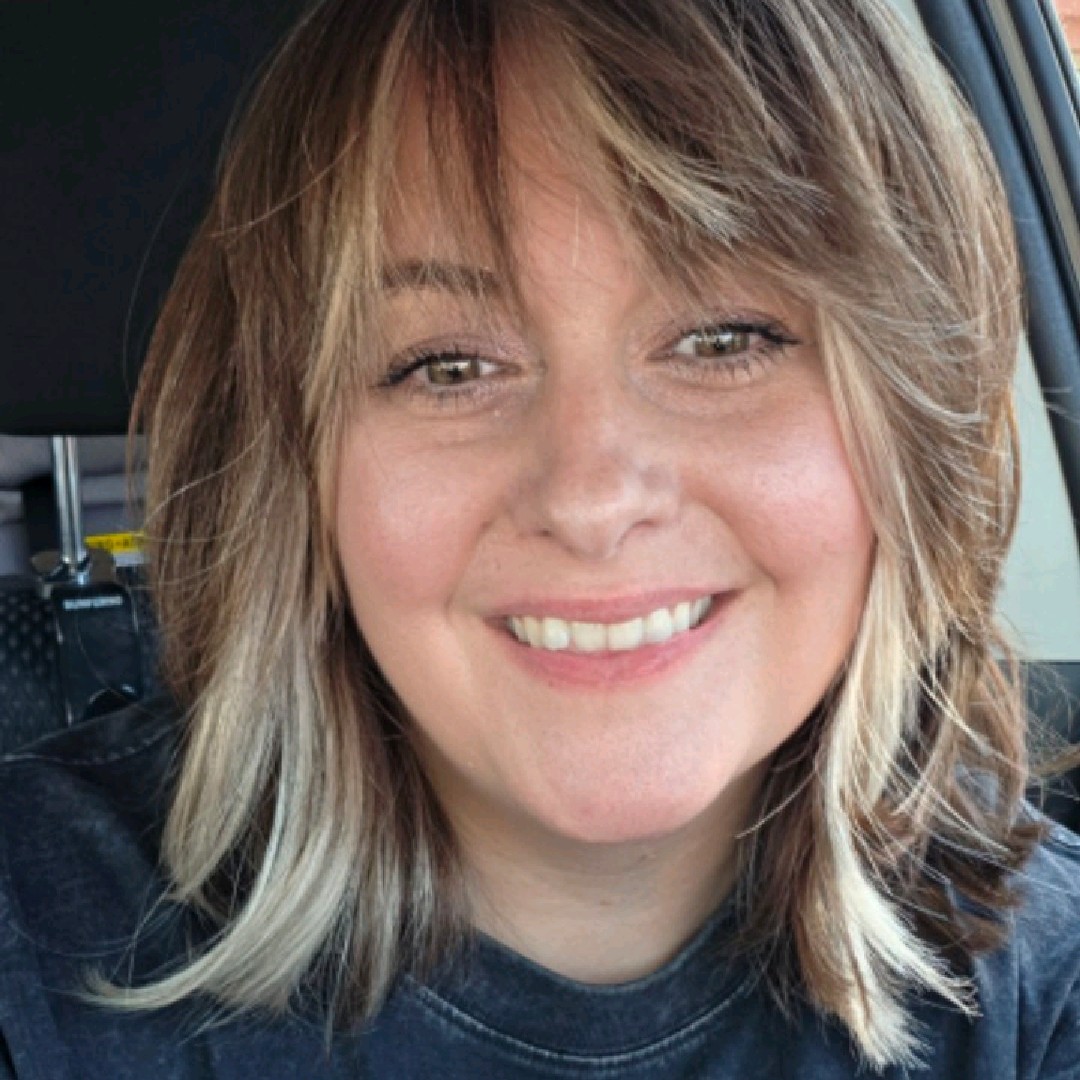 Angela Ollila