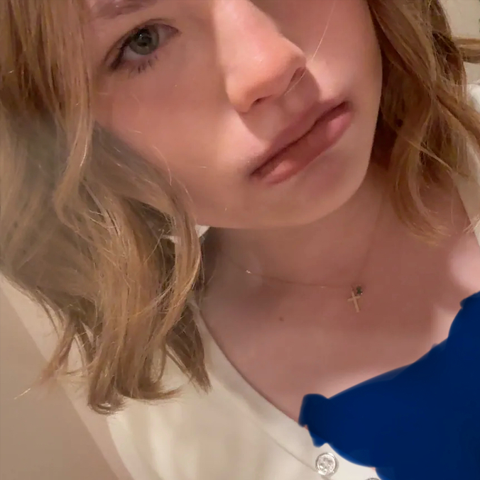 𝓔𝓶𝓲𝓵𝔂 💋🐠👾🎧