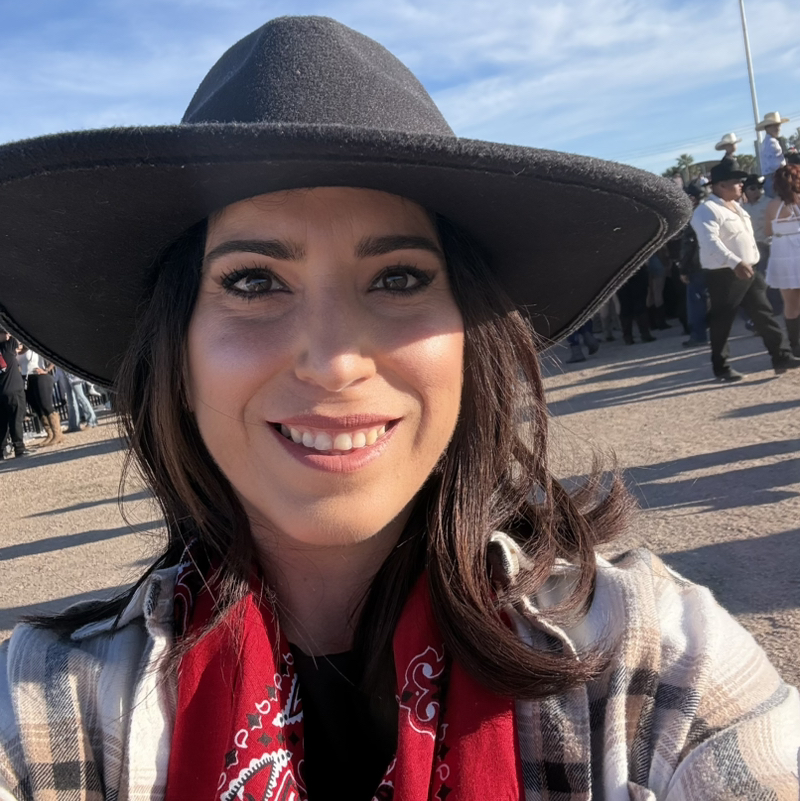 Lis G Alvarez