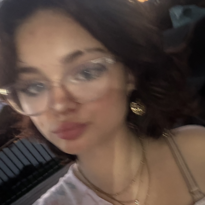 UrFavBrunette