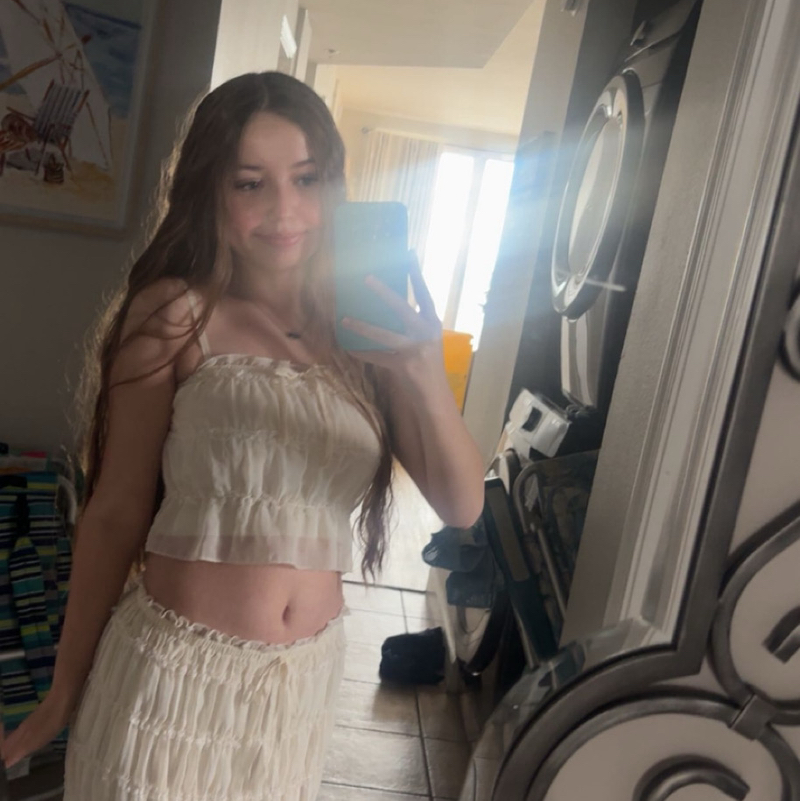 𝒶𝒹𝒹𝒾𝓁𝓎𝓃🧁