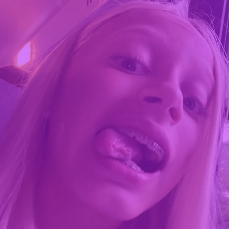 Evie:/