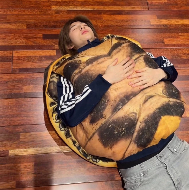 ѕєℓєηαα.ৎ