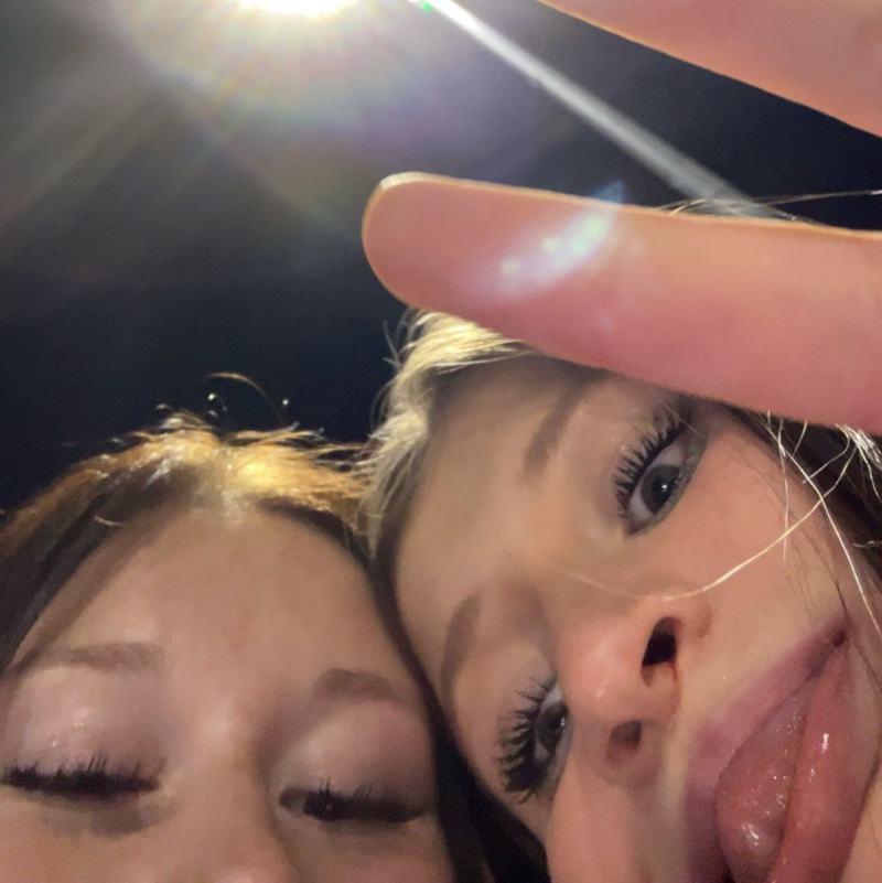 𝐚 𝐯 𝐚 