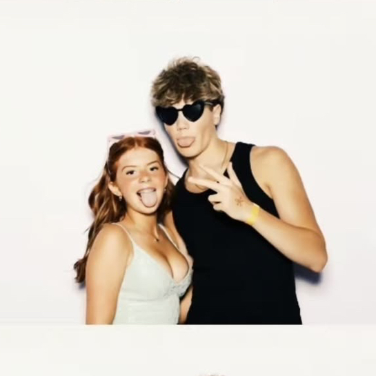‘ 𝐥𝐞𝐥𝐞 . ❦ 