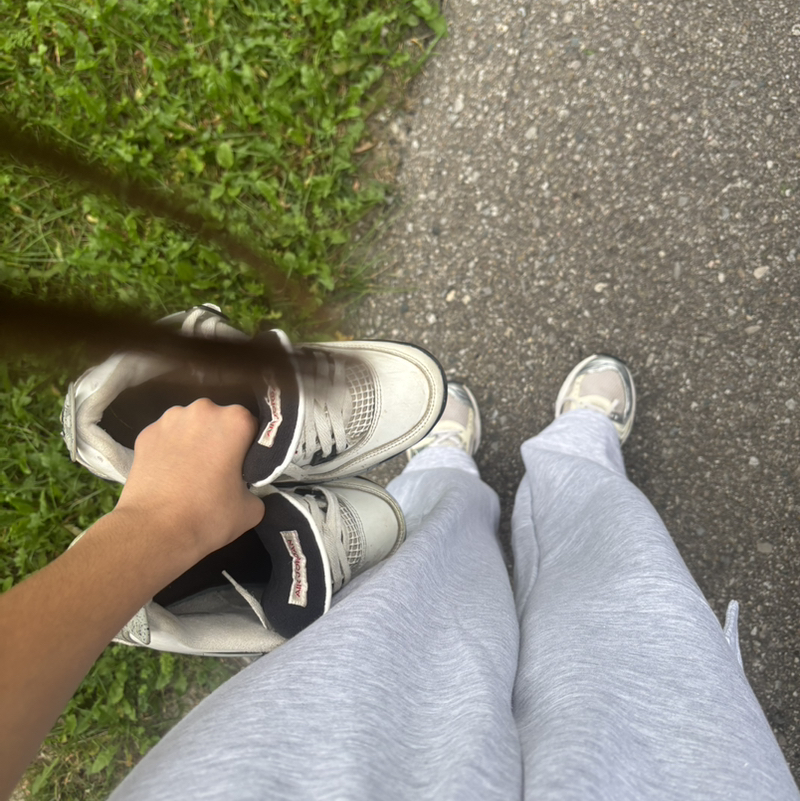⋆˚࿔ zee 𝜗𝜚˚⋆