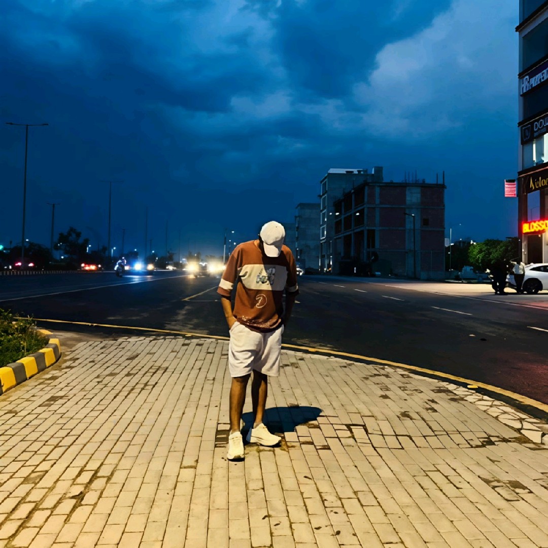 ayan_ali_200