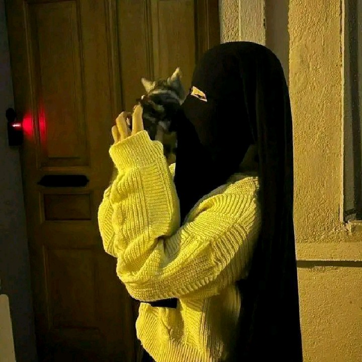 Hëærtlēßs Ērä :)🖤🕊