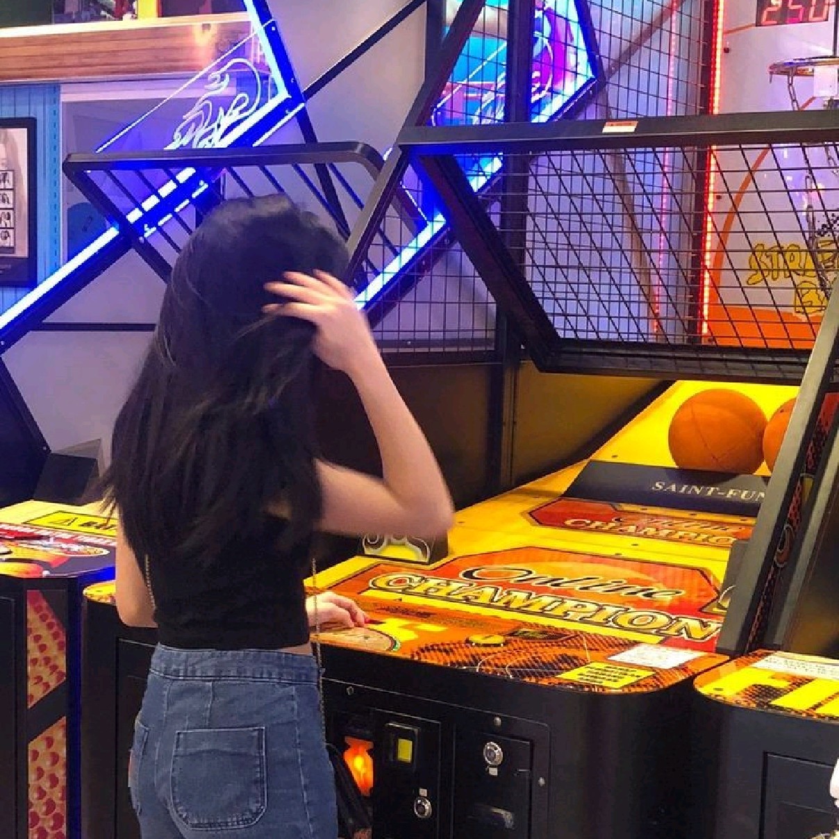 𝗖𝗿𝘆𝗻𝘅 [LDR]