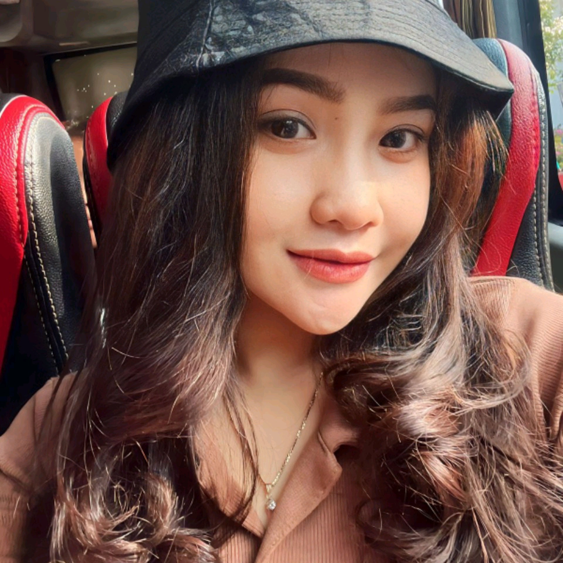 LvnyPsw