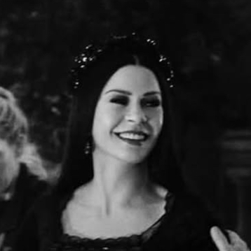 𝑀𝑜𝓇𝓉𝒾𝒸𝒾𝒶🕯️