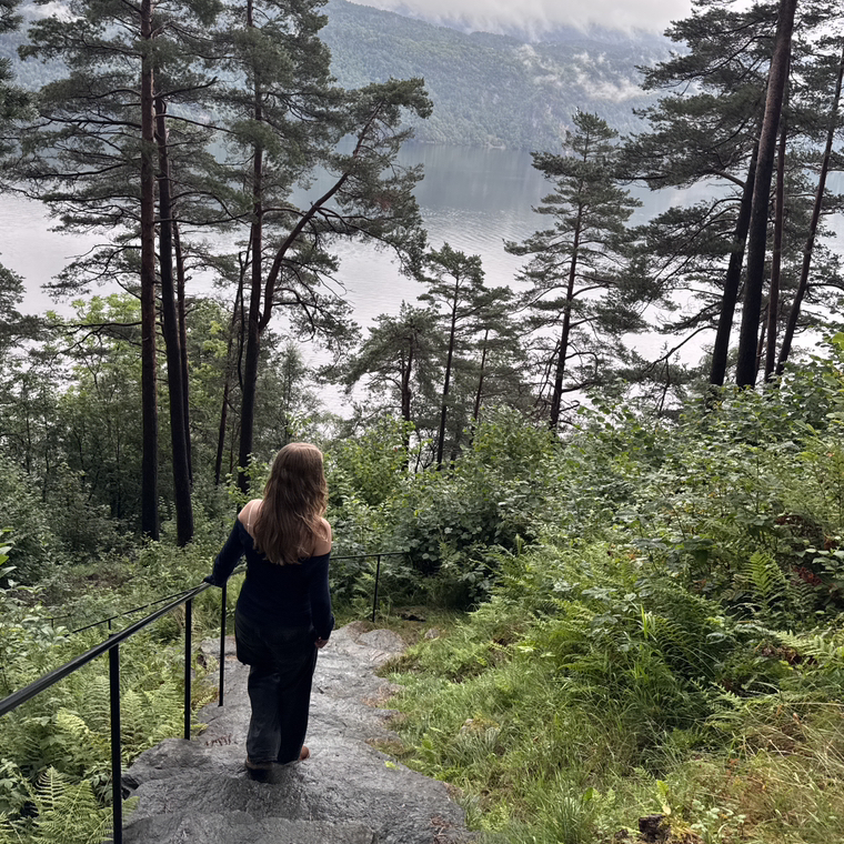 helene⸆⸉