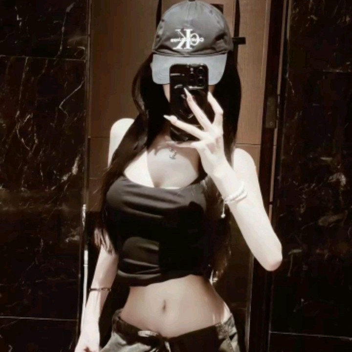 Tia🔥