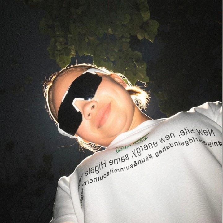 m_g