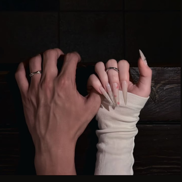𐙚 𝓜𝓾𝓻𝓼𝓪𝓵 𐙚