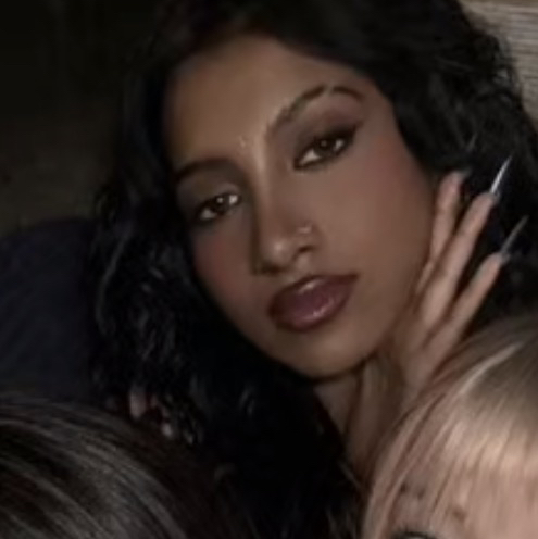 𝓐𝓴𝓲𝓻𝓪𝓪!🌺💕🎧🫶🏽