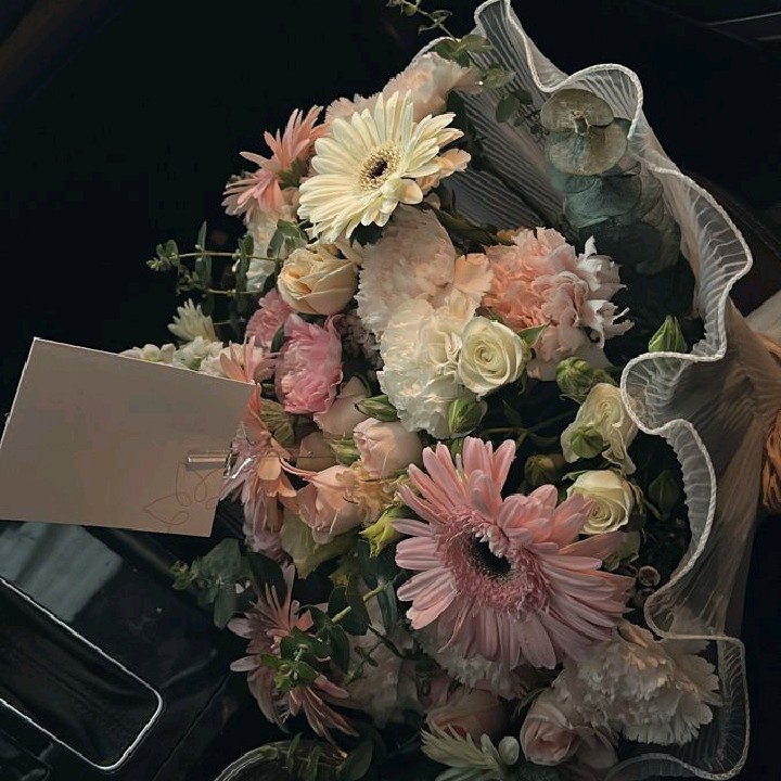 خنستي [LDR]