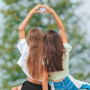 Emmie4ever……..