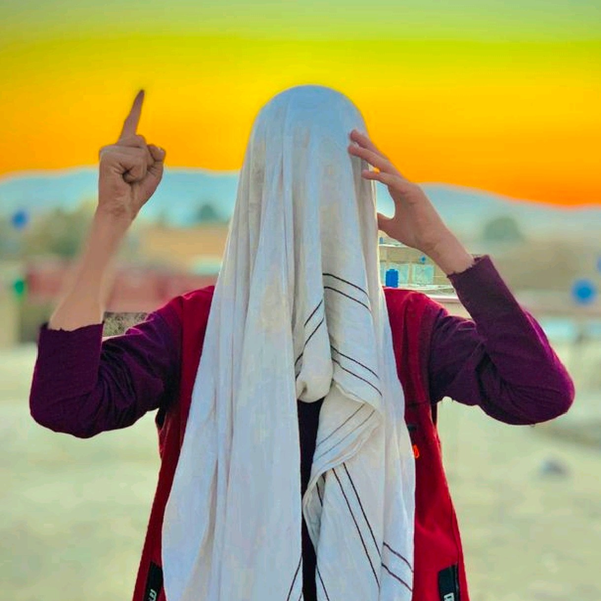 ساقی کہتے ہیں 🍂🦅