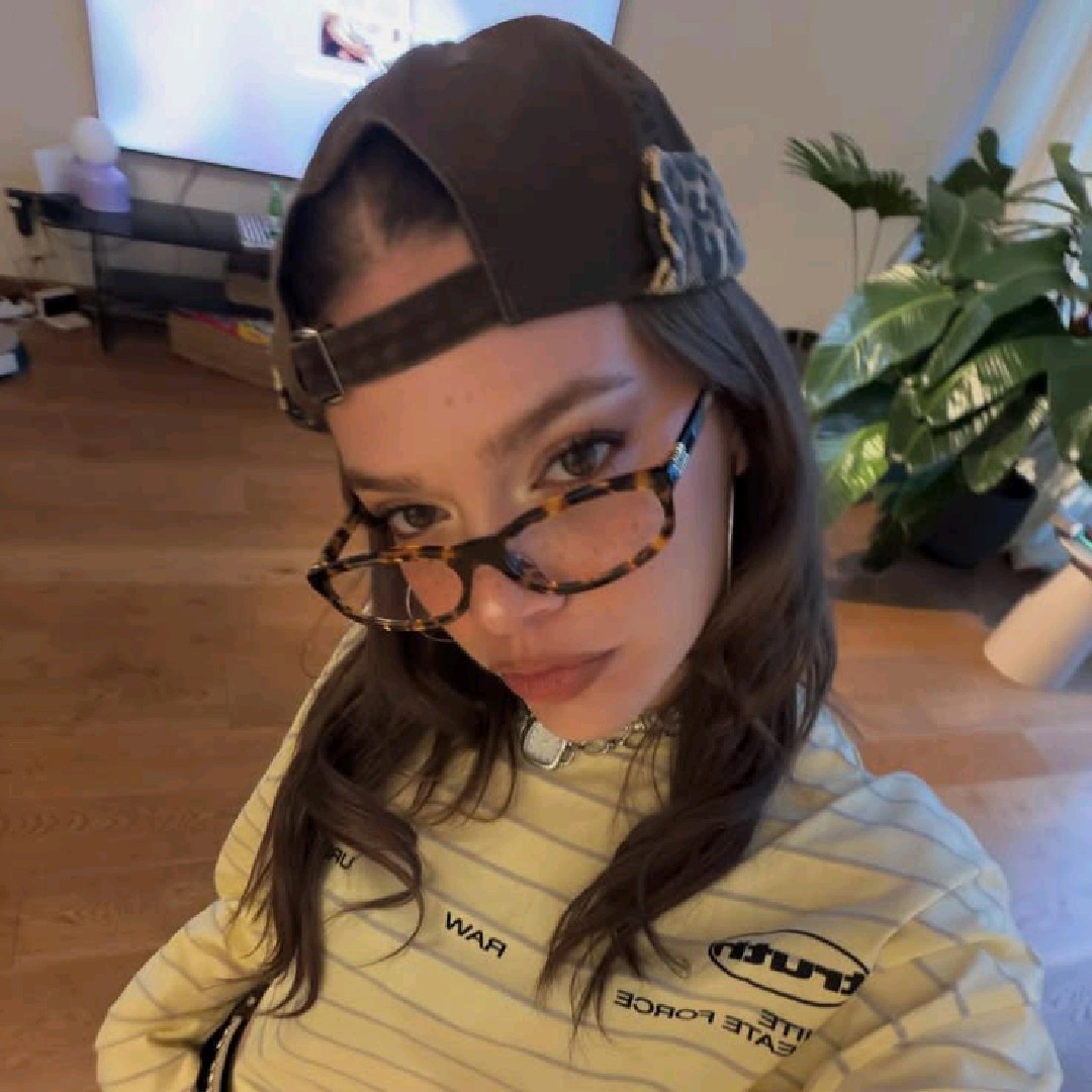 ★𝗘𝘀𝗶𝗻𝘄𝗽'