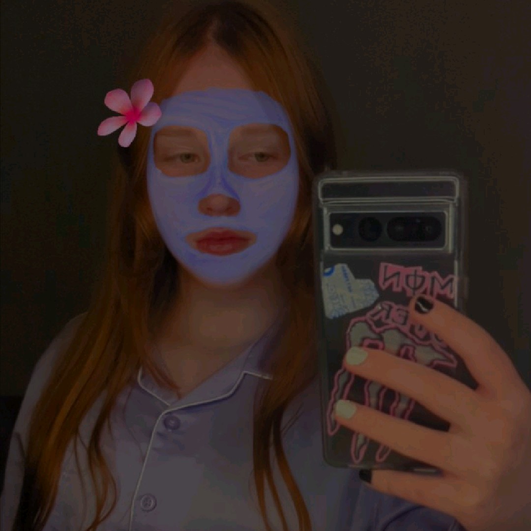 🥀S.c.a.r.l.e.t.t🧷