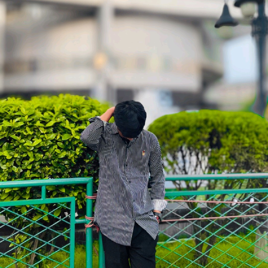 —͞ ʏᴏᴜʀ ꫝ𝙷ꫝᴅ