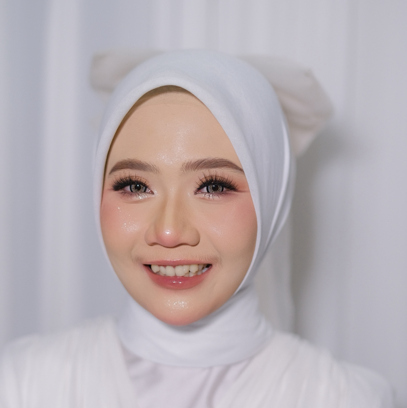 MiraclesMUA