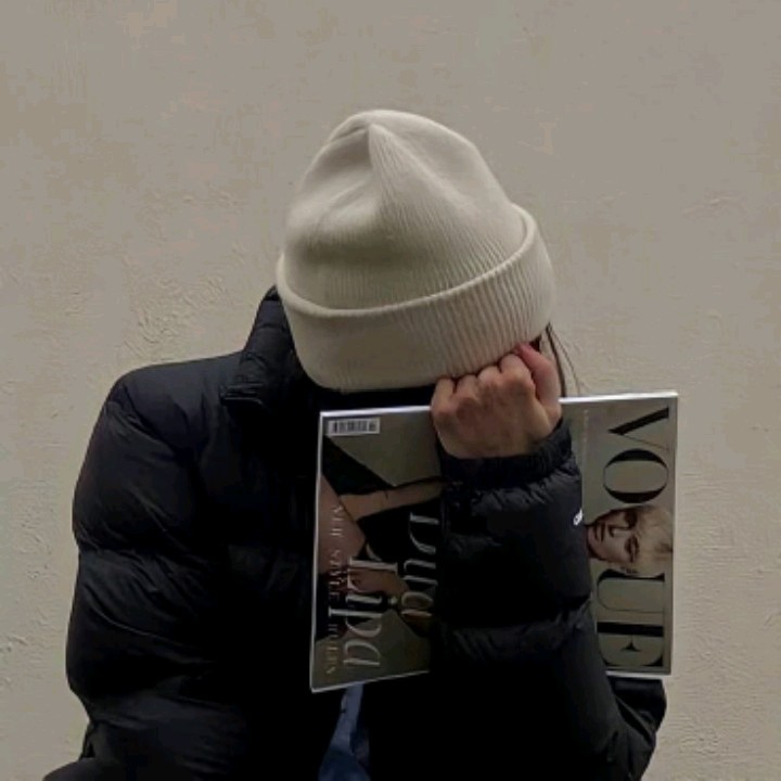𝒉𝒐𝒍𝒊𝒊𝒊 [AR]