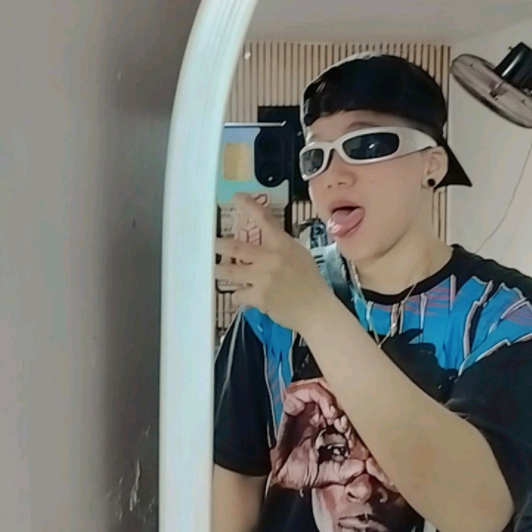 𝕵𝖚𝖑𝖘𝖝𝖝𝖝ツ