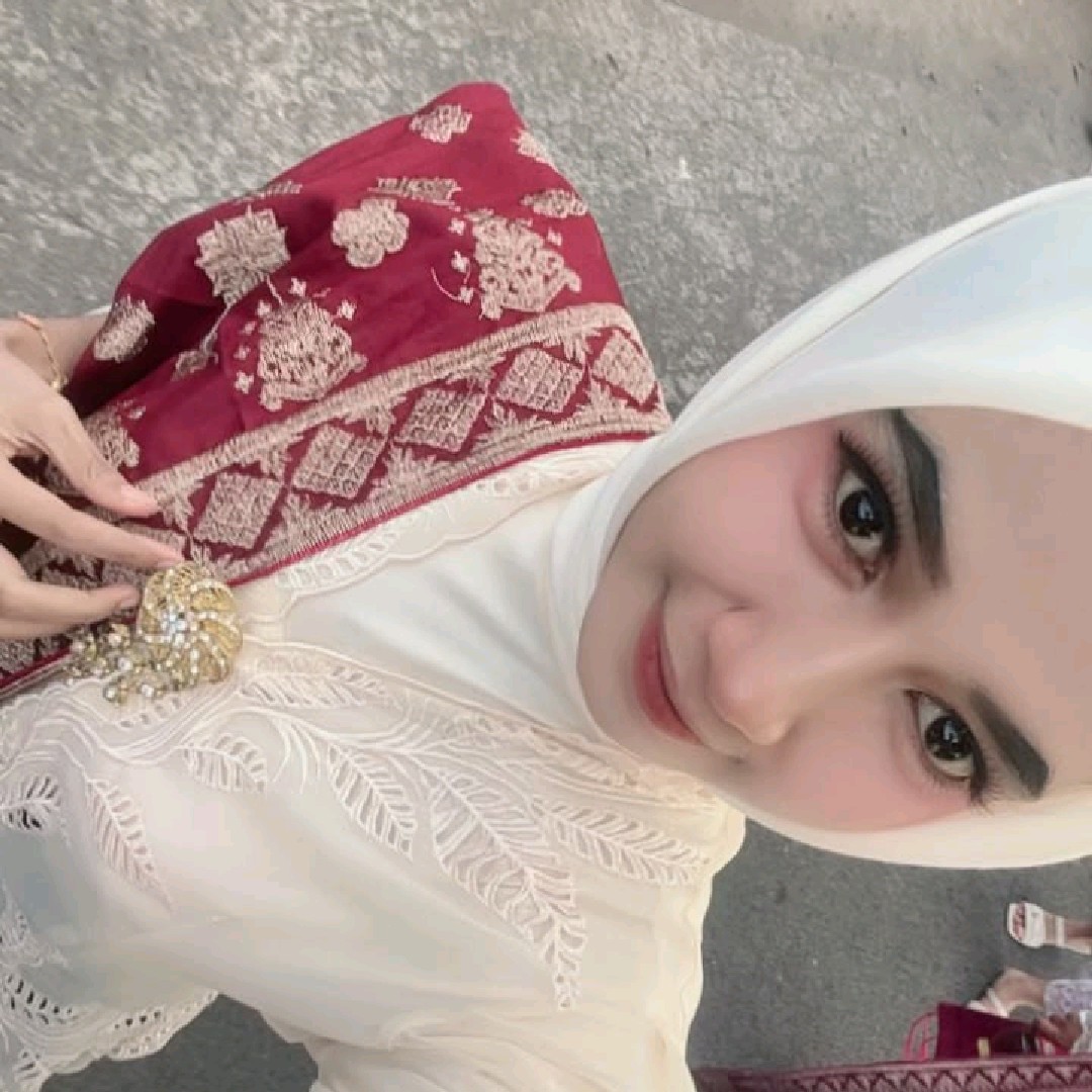 Mustika yanti (DEW)