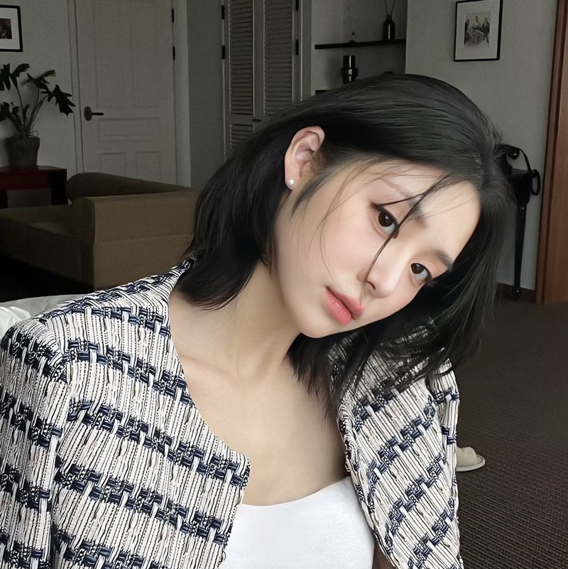 𝐋𝐢𝐢𝐢𝐢𝐢𝐳𝐳_ 🕊️