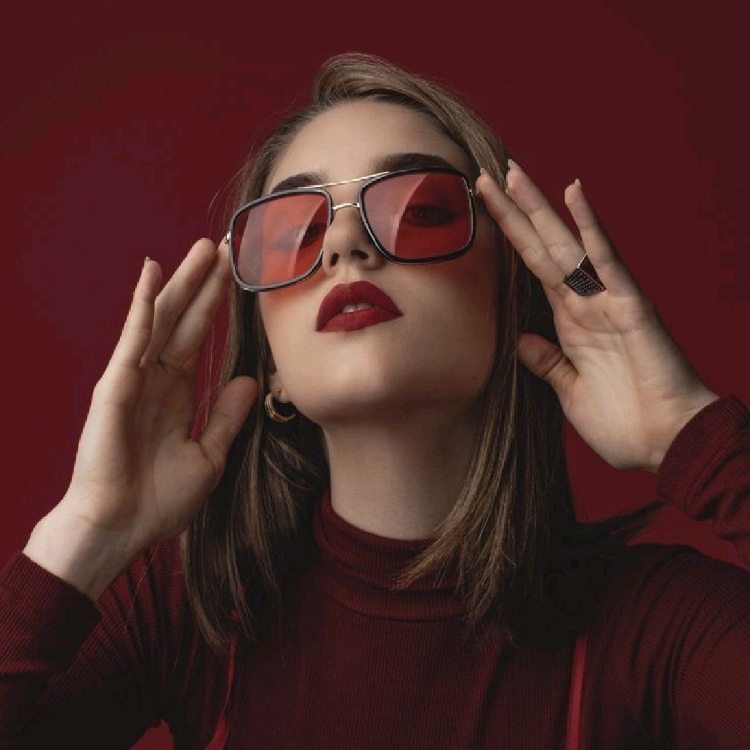 queenveloraa
