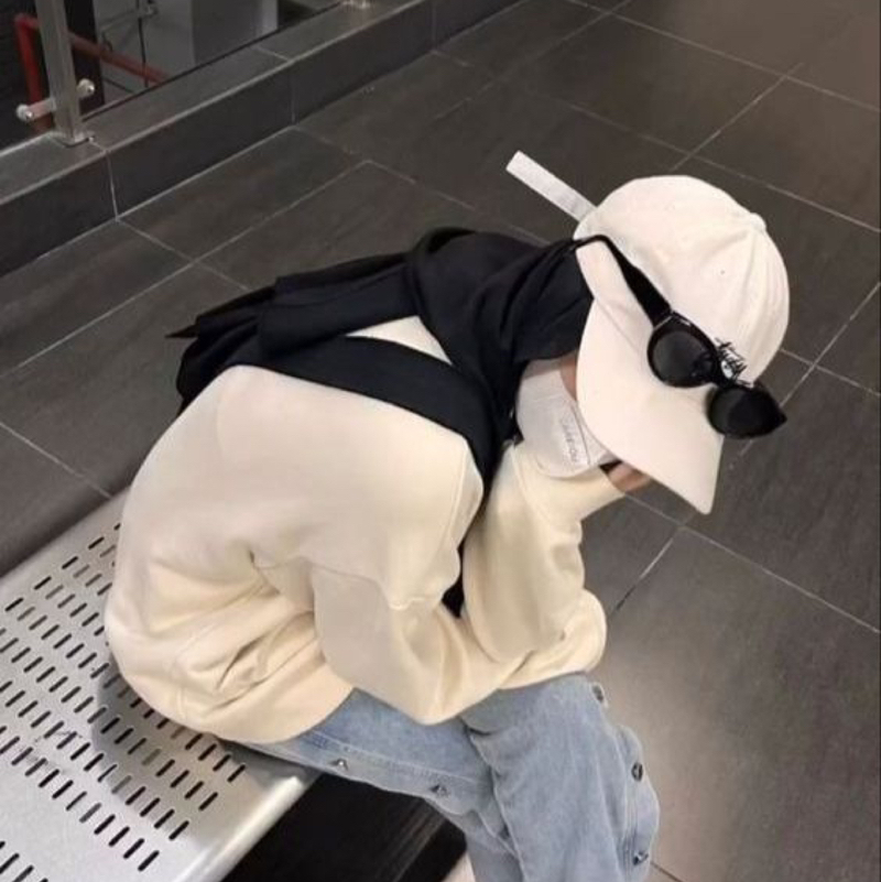 𝓃𝒶𝓁𝒶𝓃𝒾  ᡣ𐭩 •｡ꪆৎ ˚⋅