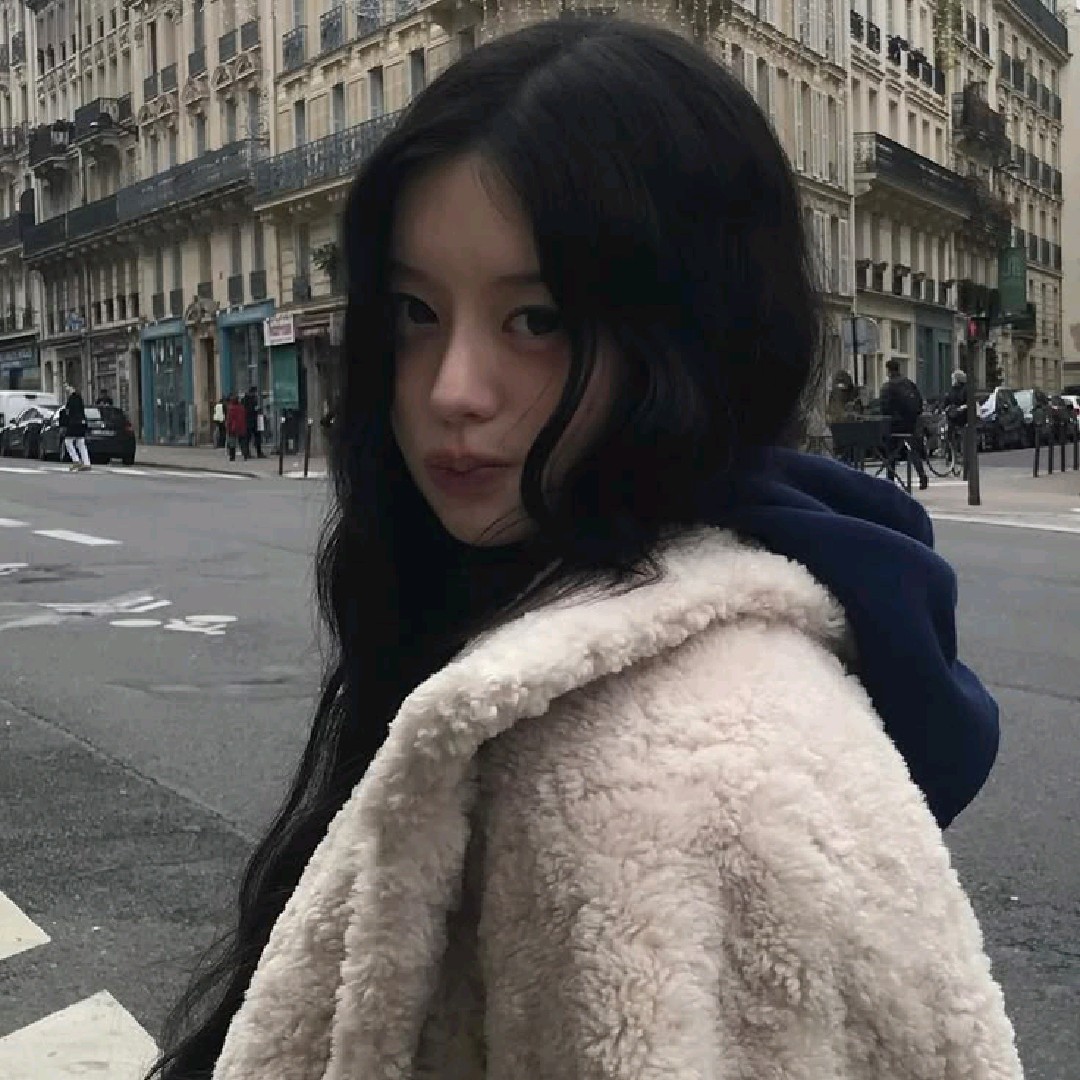꒒ ০ ⌵ ୧ 𖹭