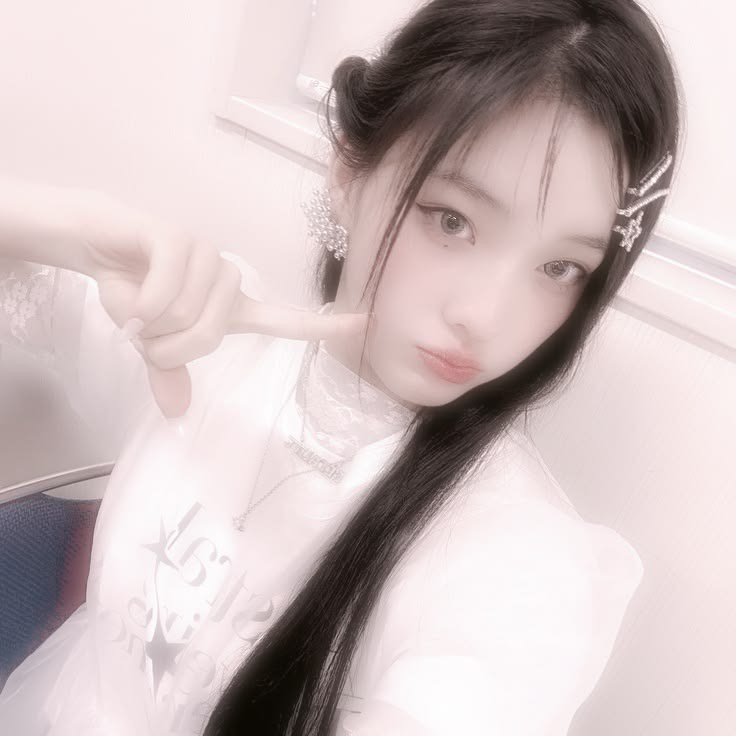 🍡𝑳𝒐𝒗𝒆𝒍𝒚 𝑰𝒓𝒐𝒉𝒂 ✿ᴸᴵˢᴬ🍥