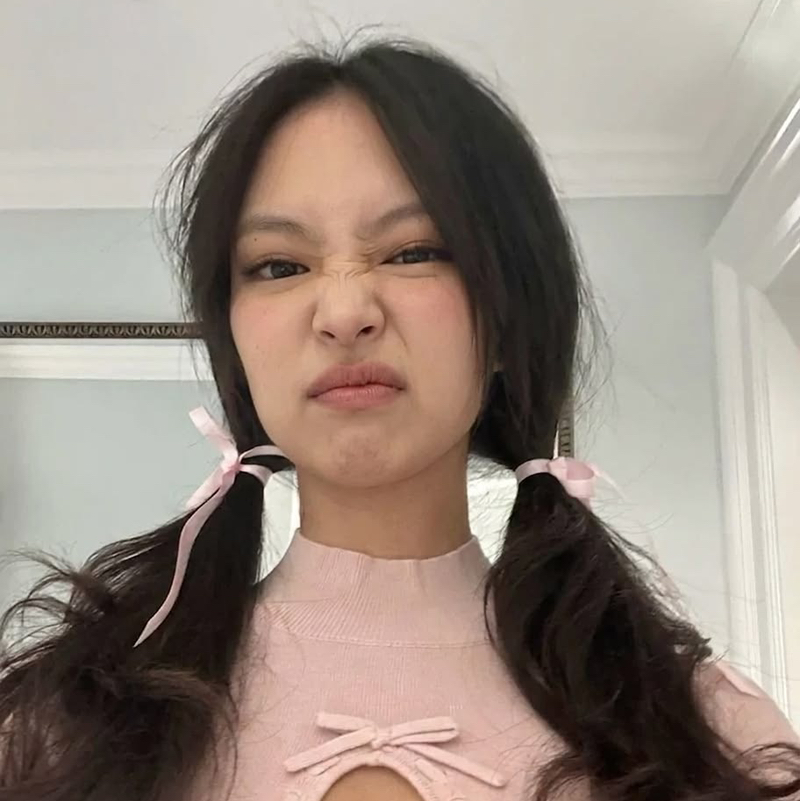 @𝑗𝙚𝙣𝙣𝟭𝙨𝙨𝙖.