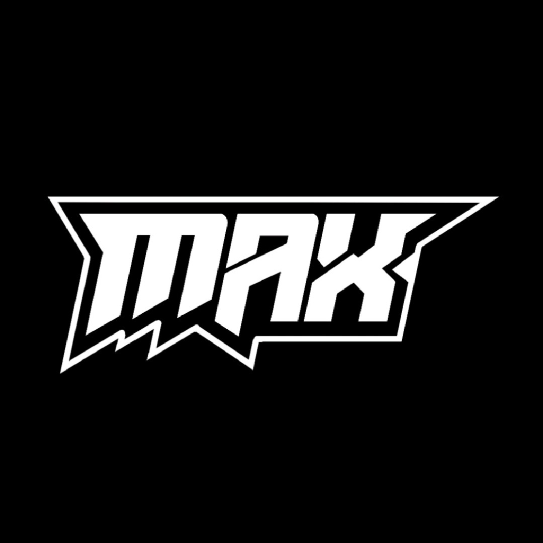 M A X 🎧