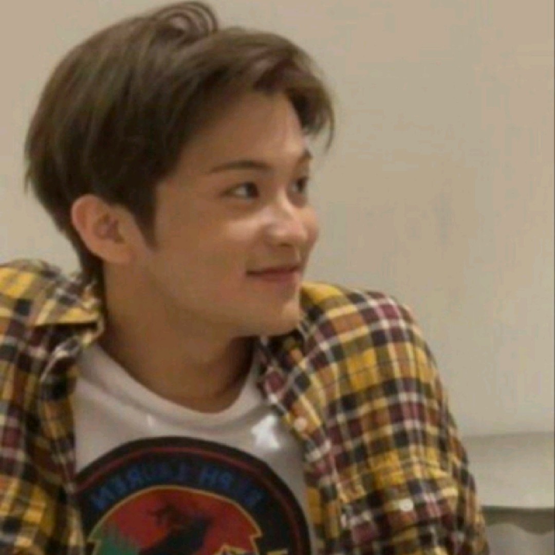 đây nè he
