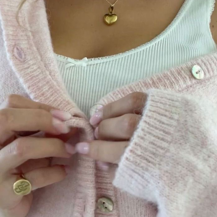 ♡₊˚chloe ⸆⸉