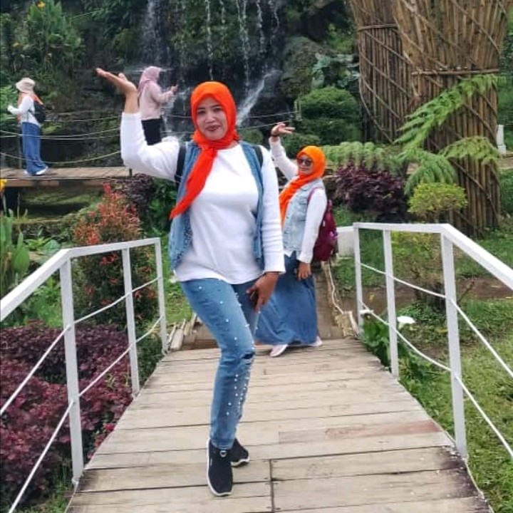 yayang hadianti 