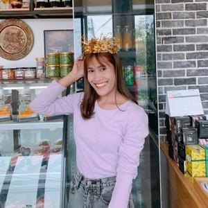 นแสง ลกสาวคนเลก