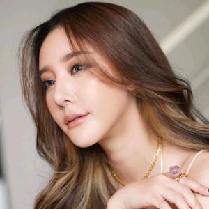 Linh Tina