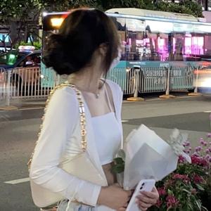 Thuỷ 222