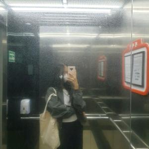 박공백_